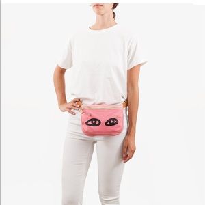 Clare v petal with eyes Fanny pack pink
